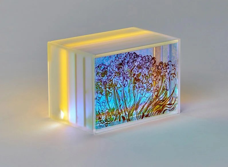 Delighted to have this Glass light sculpture selected for the Bemis Center Auction coming up in October!
&ldquo;Spectroscopic Continuum #21&rdquo;
Painted and fired glass 13 x 8 x 9 cm 2025
The Bemis in Omaha Nebraska is an amazing art residency prog