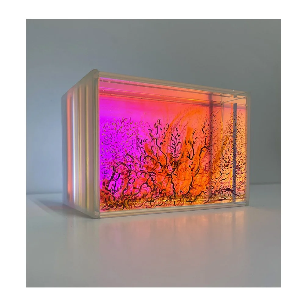 Helen Brough_ Spectroscopic continuum _27_glass_13 x 8 x 9 cm_2025.jpg