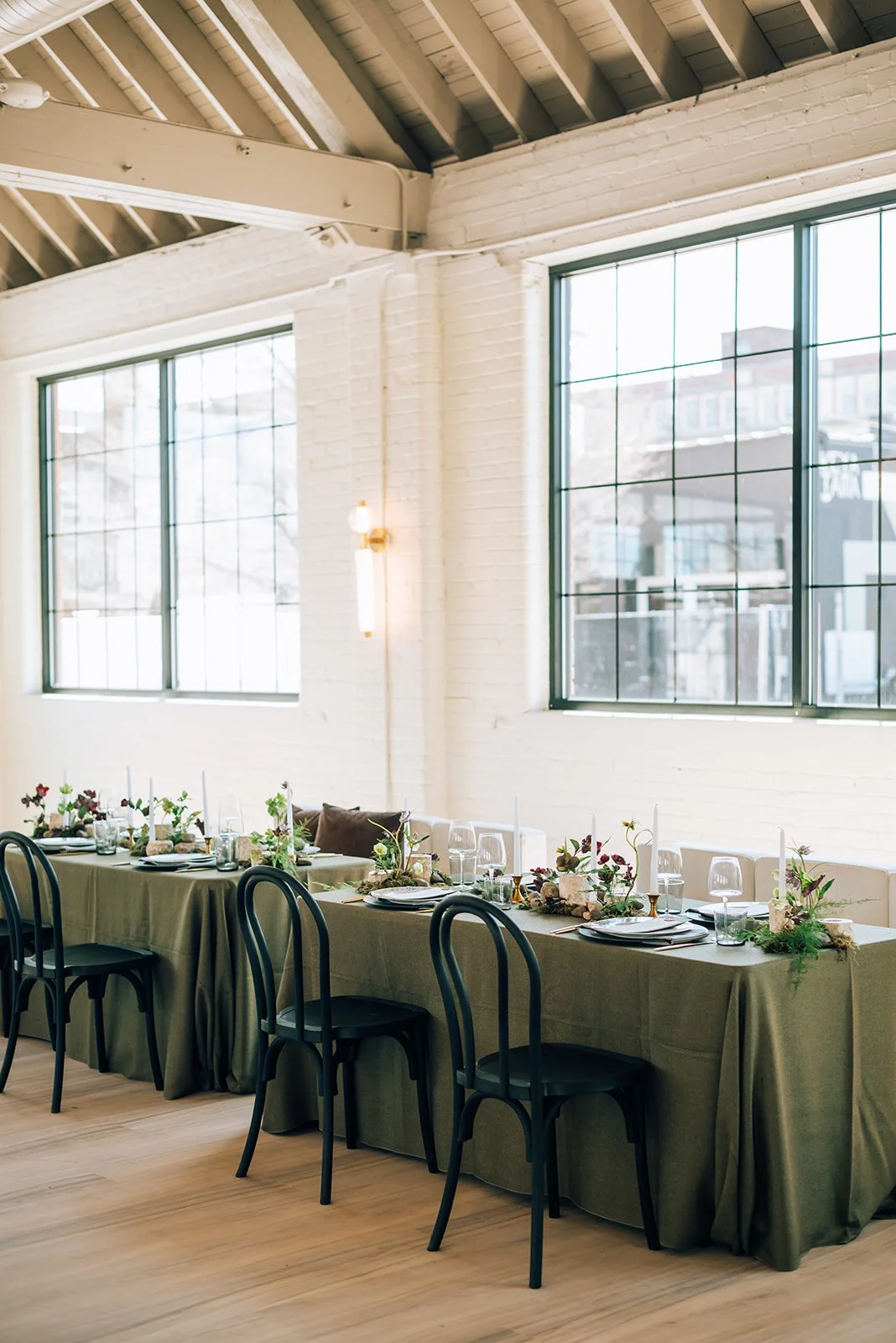 arbor loft 07 tablescape 002_websize.jpg