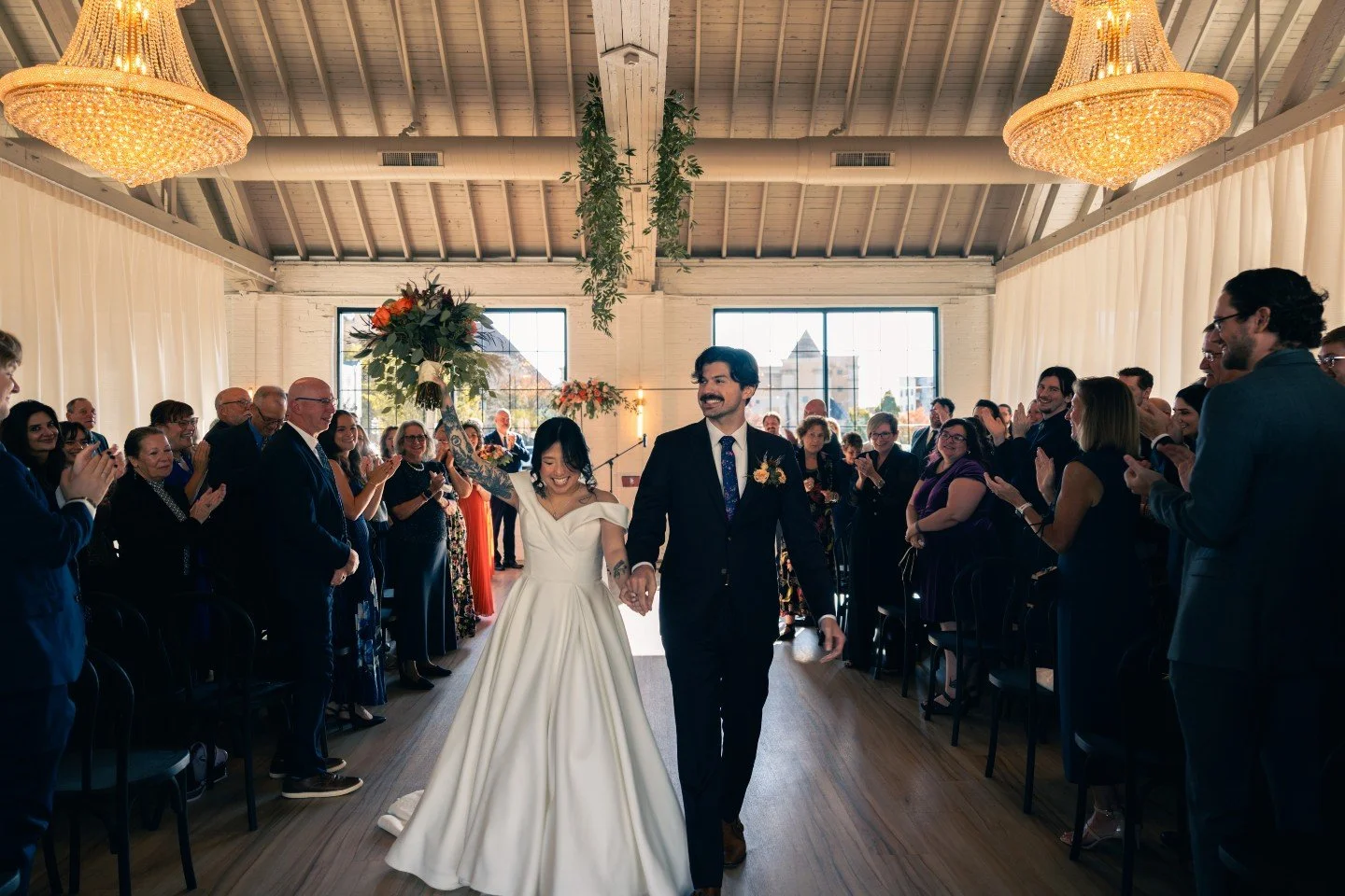 married✔️🥰

venue: @arborvenues @thearborloft
photographer: @alan.pelton
florist: @kittelbergerflorist
hair &amp; makeup: @bridalbizbeauty
dj &amp; piano: @andrewpiano