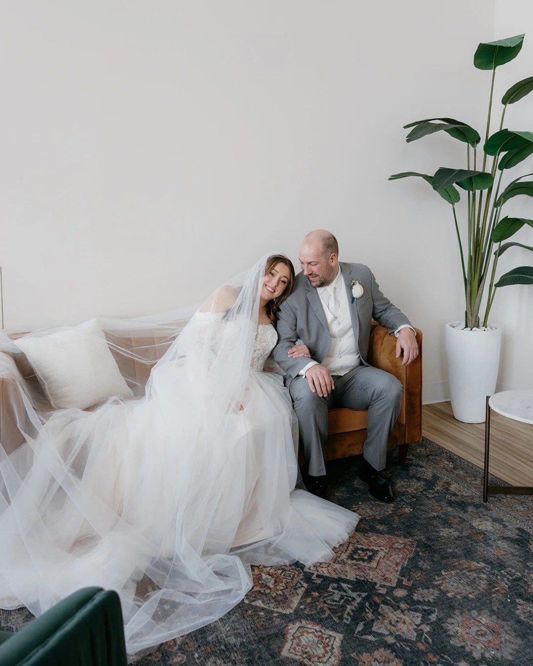 T+B✨🕊️

venue: @arborvenues @arborattheport
photographer: @tpi_photography
florist: @atelier212co
hair &amp; makeup: @salonpurebliss @_juliaglam_
dj: @whirlindiscsound
rentals: @happiest_day_rentals
catering: @farecatering.co