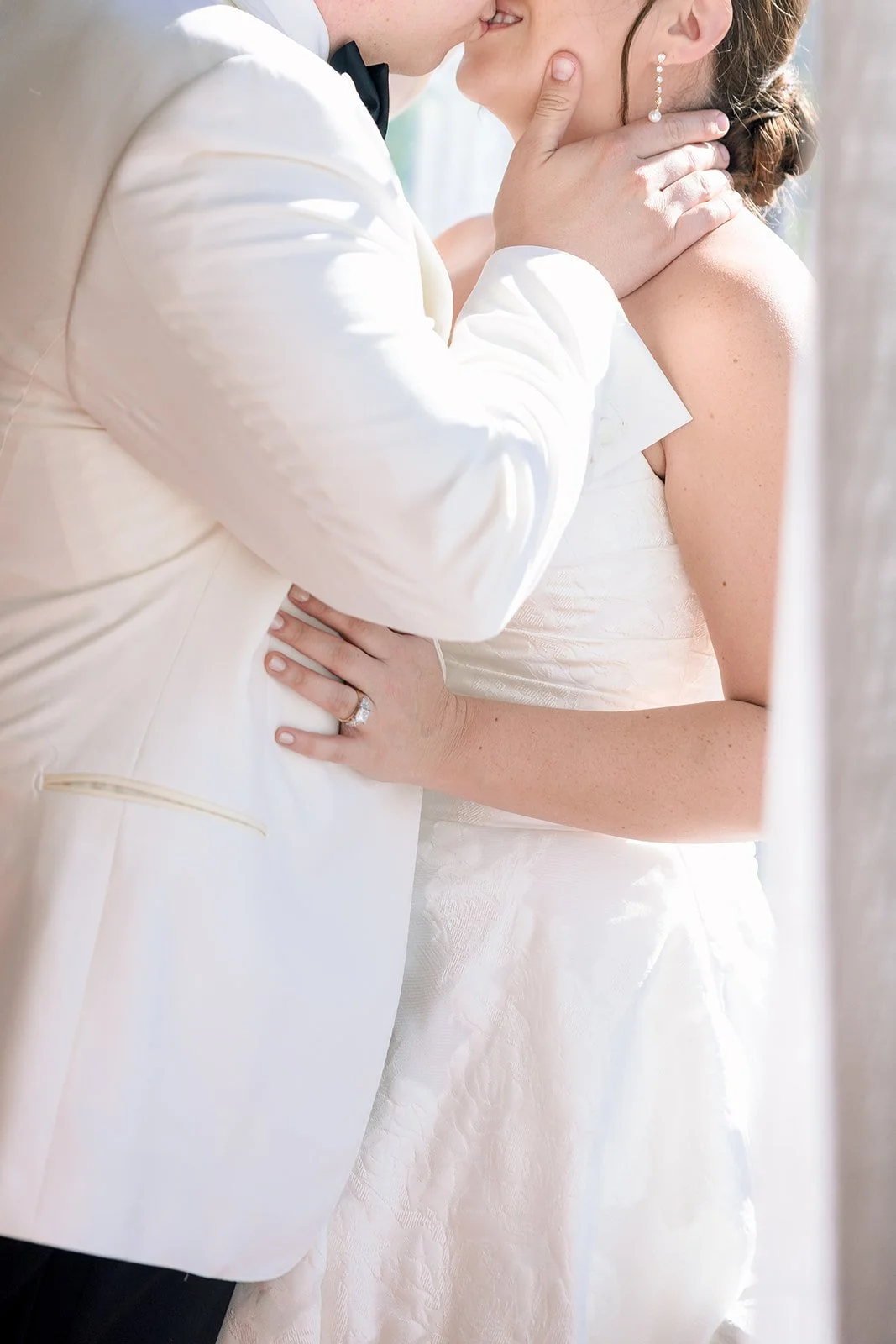 JennaBrodyWedding_Arbor_Loft-800.jpg