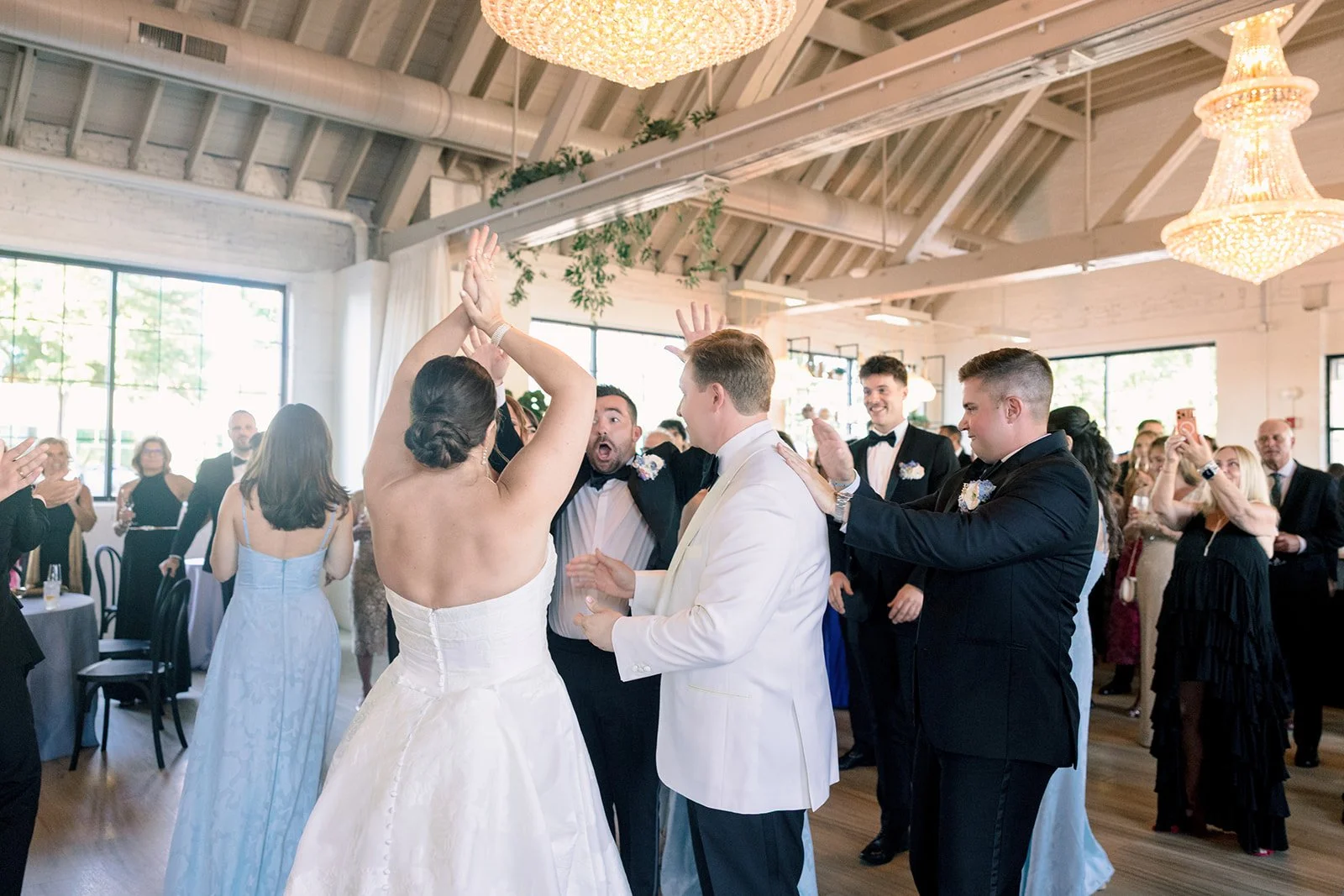 JennaBrodyWedding_Arbor_Loft-1086.jpg