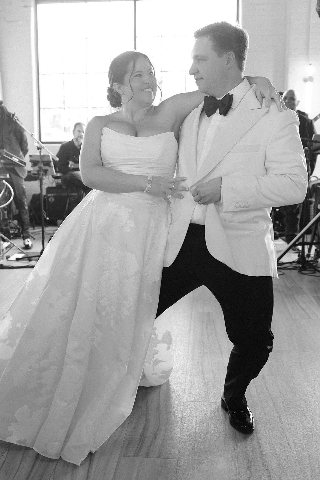 JennaBrodyWedding_Arbor_Loft-1093.jpg