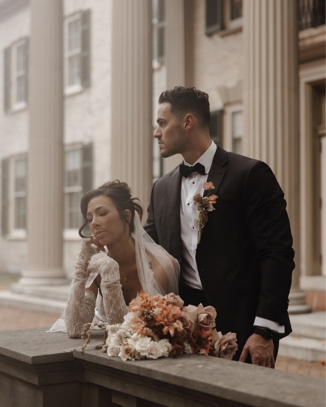 loving can mend your soul🤎🌸

A+C on the blog now! 

vendors:
Day Of Coordinator: Erika Crane - XO, Erika (@xoerika.co)
Ceremony: The Arbor Loft (@thearborloft)
String Quartet: Delmonico String Quartet (@thedelmonicostringquartet)
Coffee Cart: Local