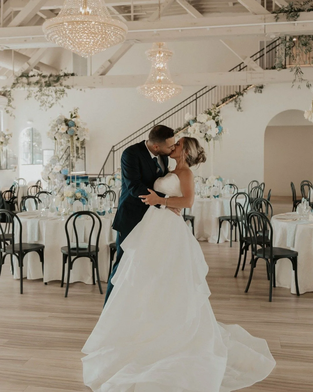 don't want no other shade of blue, but you🩵

venue: @arborvenues @thearborloft
photographer: @juliahart____
content creator: @behindyourweddingday
florist: @stacykfloral
hair &amp; makeup: @nota.beautyco @jericasmu
dj: @encoreevents
rentals: @stradl