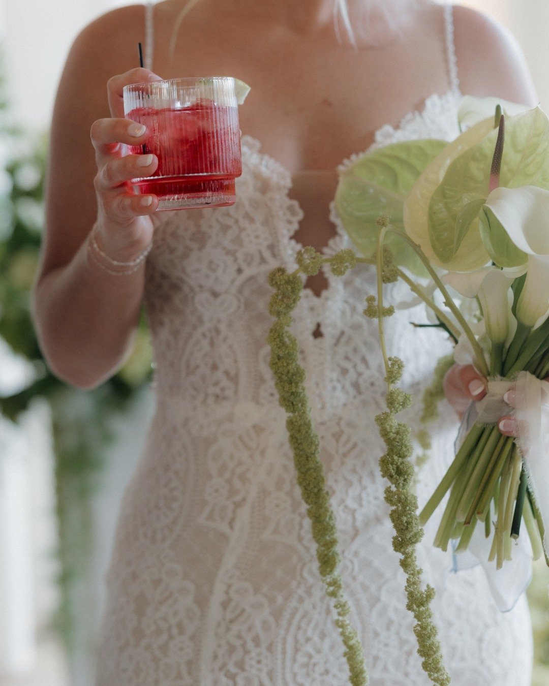 &hearts;️💋cocktail hour

venue: @thearborloft
florals: @midnightmossco
planning: @agathico | @dinaloverdebuono
second photographer: @anissephotography
videographer: @everworksfilms
catering: @farecatering.co
hair + makeup: @jackievayhairstylist @nik