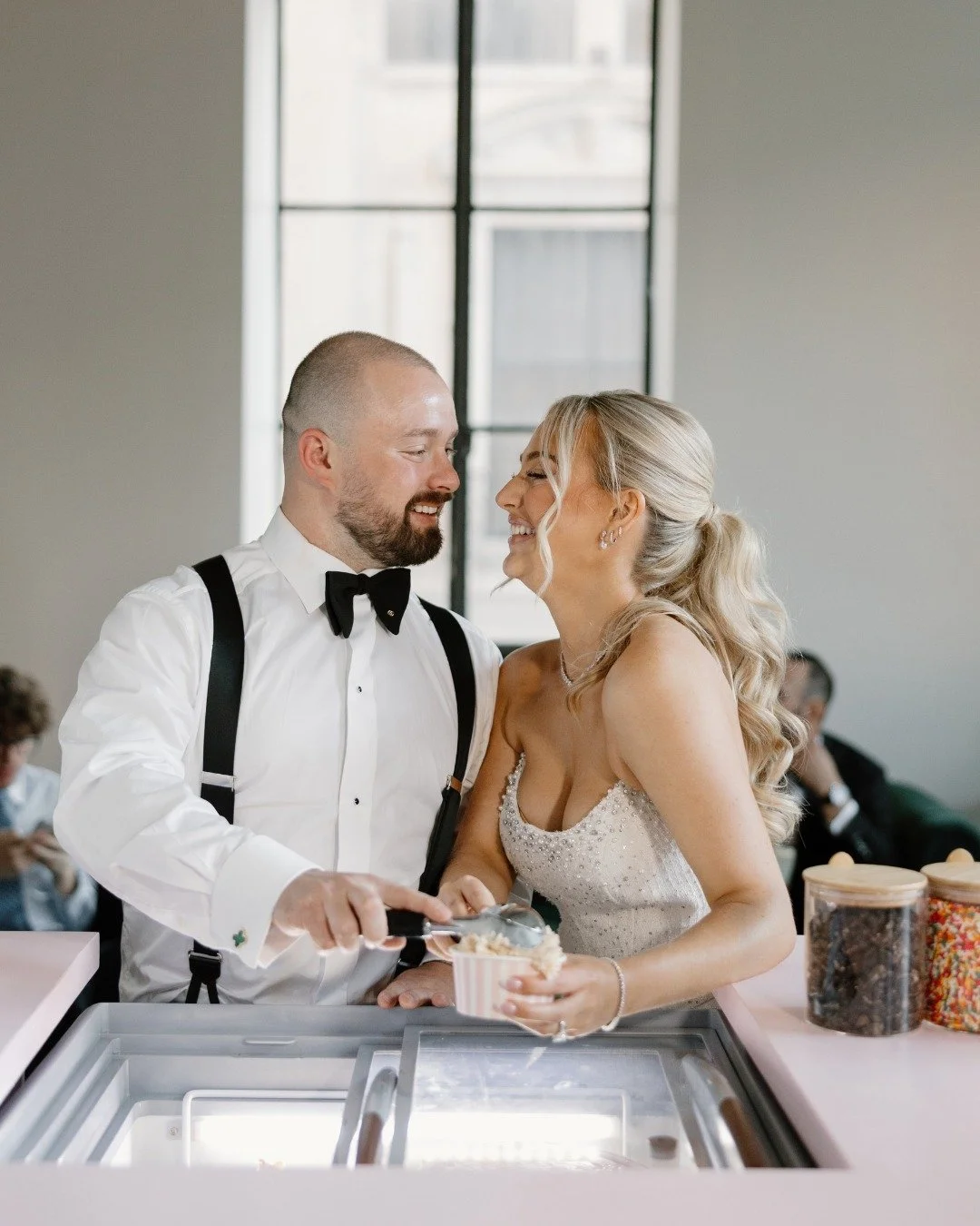 🍦💓

venue: @abrorvenues @arbormidtown
photographer: @sheridanpaigephotography
videographer: @bexmar.films
planner: @mq_events_
florist: @erinmcdonaldco
hair &amp; makeup: @styledbylizk + Makeup By Shannon 
dj: @marqueeevents_
rentals: @alphalitroch