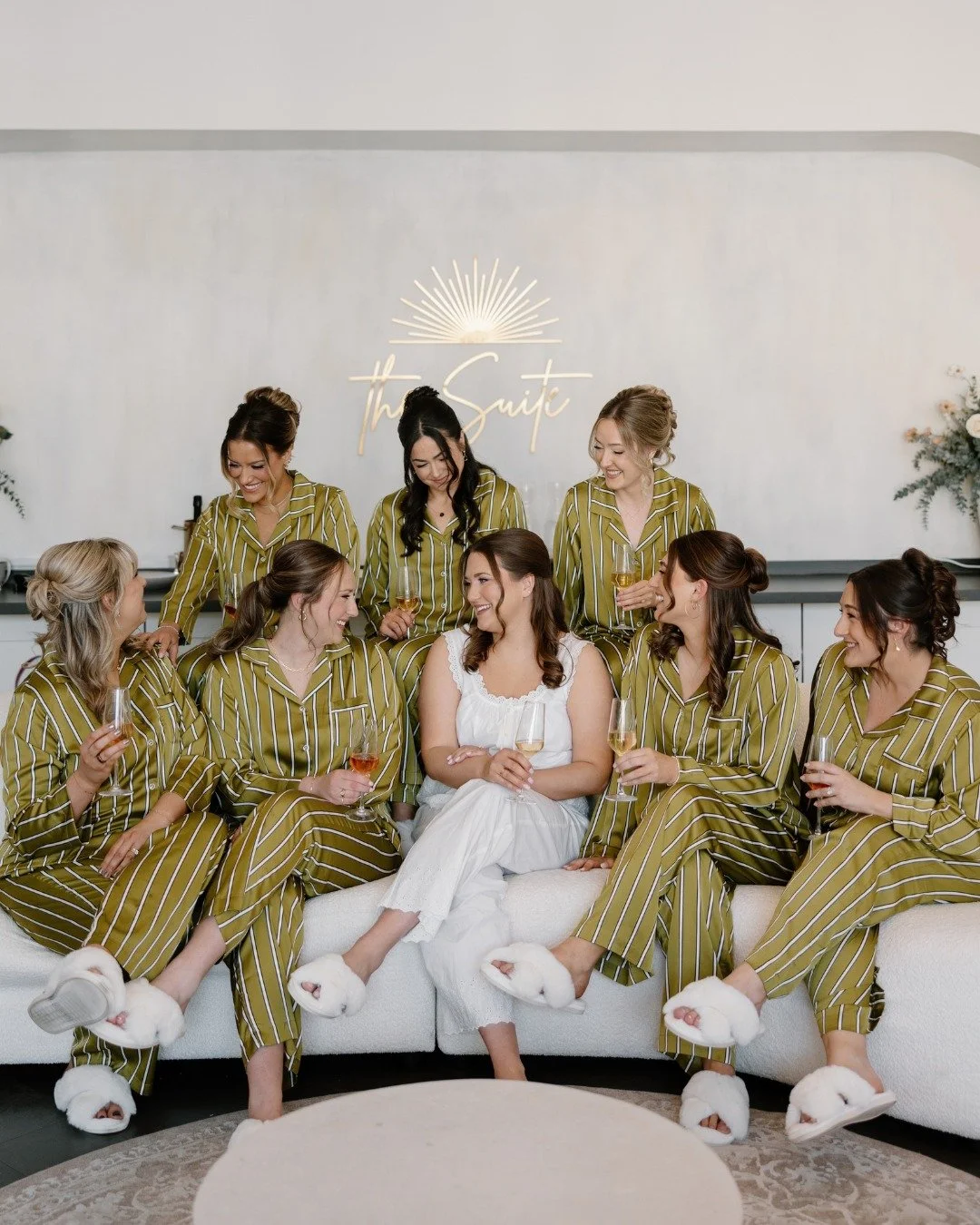 here&rsquo;s a toast to my real friends🥂💚

venue: @arborvenues @arbormidtown
photographer: @sheridanpaigephotography
planner: @xoerika.co
content creation: @byrachelguelli
florist: @pistilandpollen
hair &amp; makeup: @tease.bridal + @giadoesmymakeu
