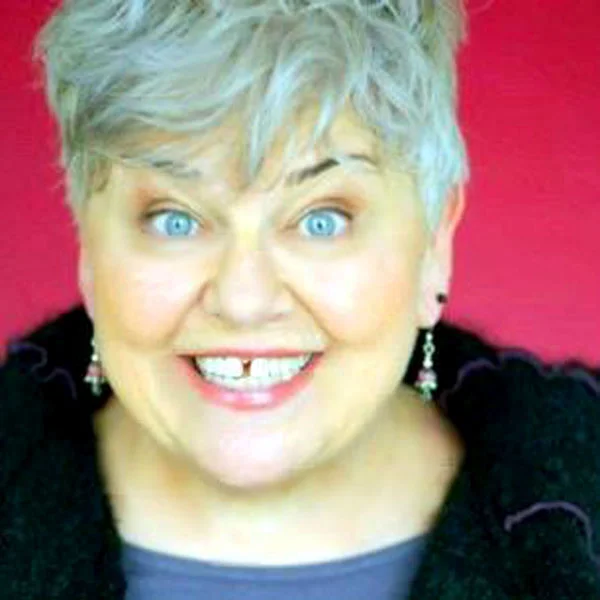 Maggie-headshot1.jpg