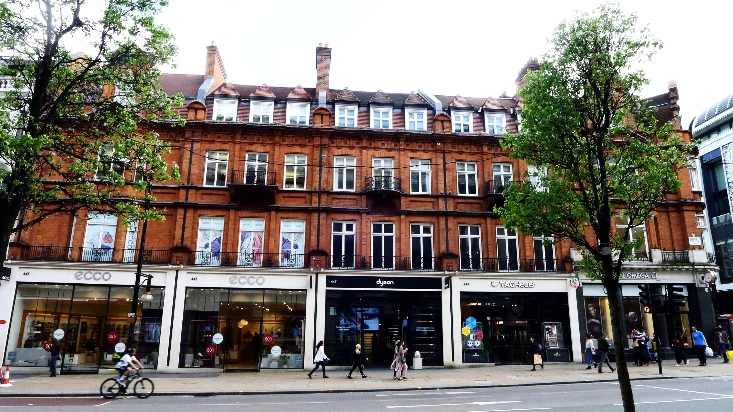RWA Structural Engineers 439-451 Oxford Street