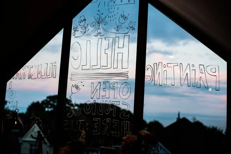 Until next time..! All photos of the Open Studio event are by Juliet McKee Photography .