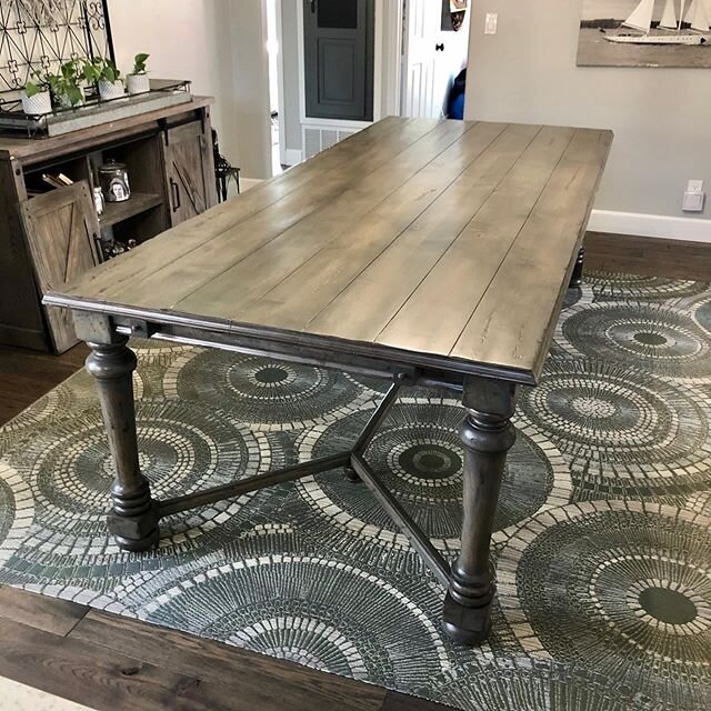 Love this grey stain, unique, modern.
#encinitasworkshops