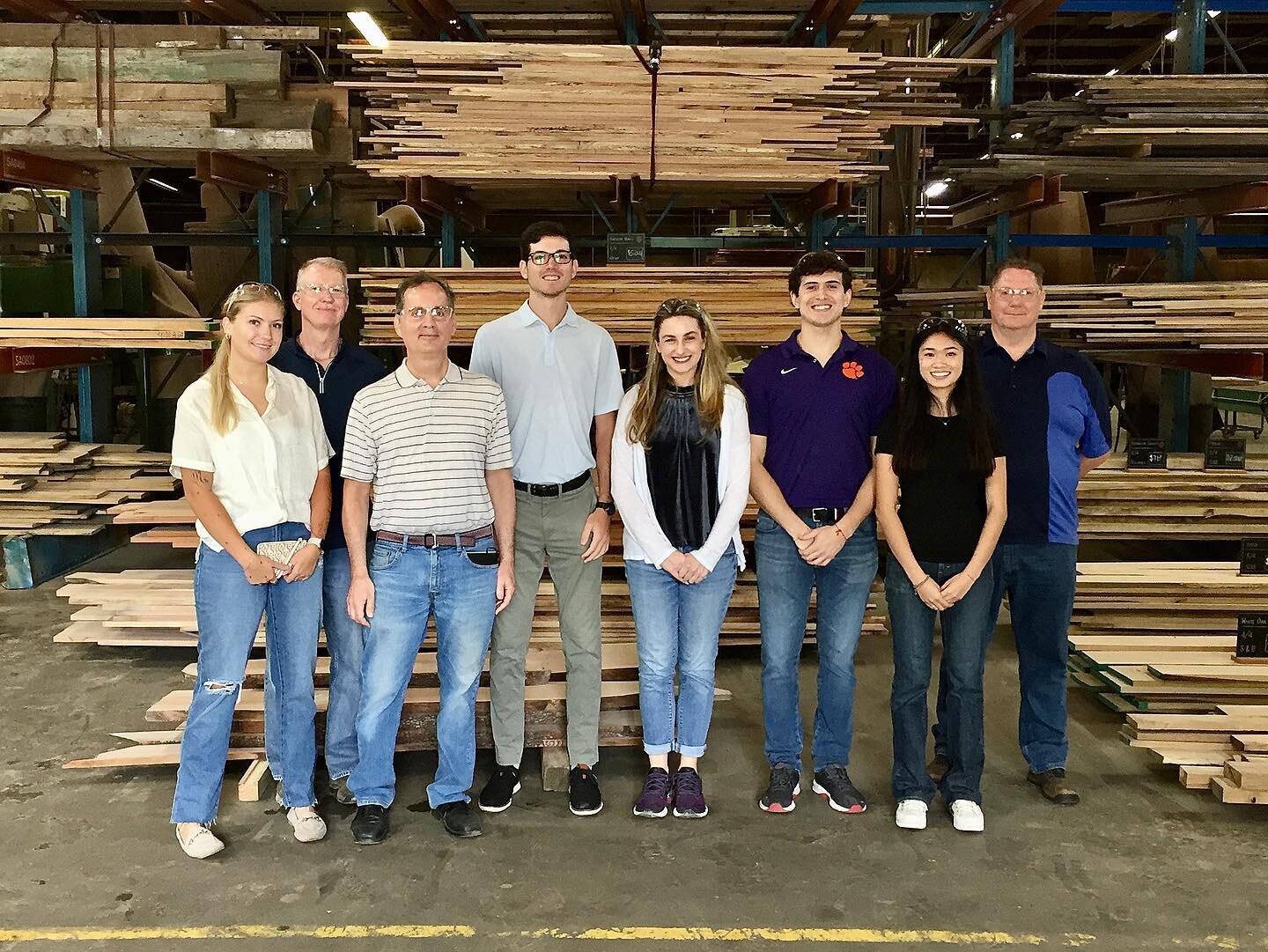 Eutree-Lamon Luther (@lamonluther) log to final product shop tour!

Thank you to @rjtrdesign for coming out to visit! It was a pleasure hosting you. We had so much fun taking you behind the scenes and demonstrating our joint capabilities. We look for