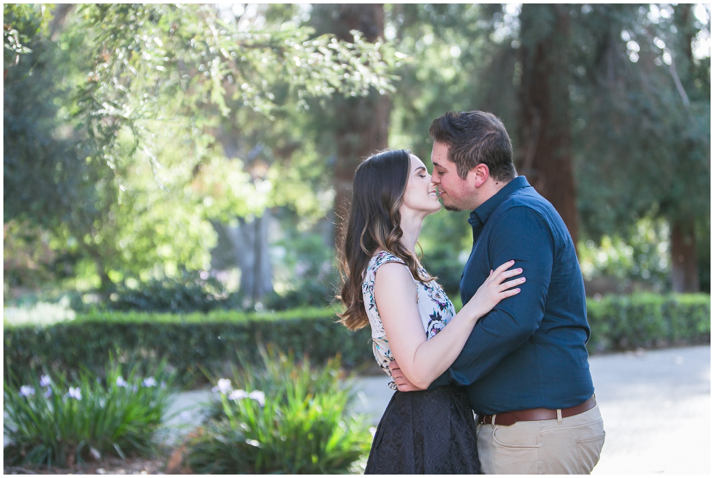 pomona-college-claremont-engagement-session_0019.jpg