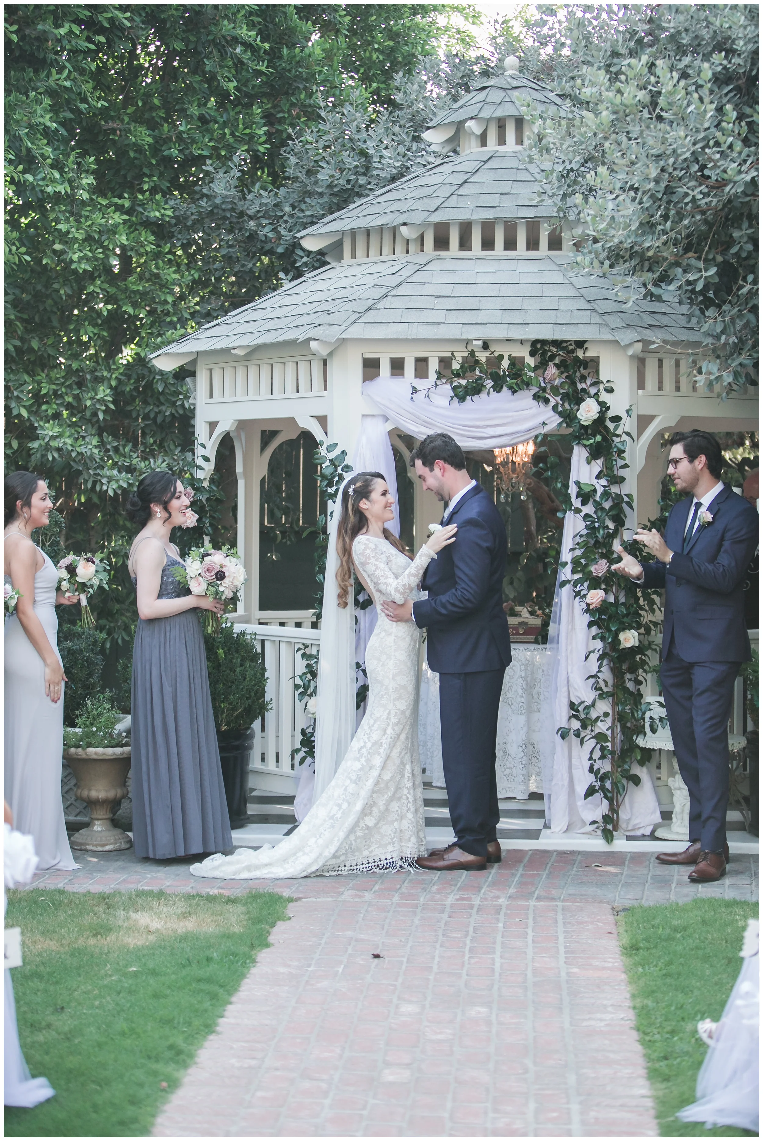 chic-christmas-house-wedding-ceremony-carrie-vines-014.jpg