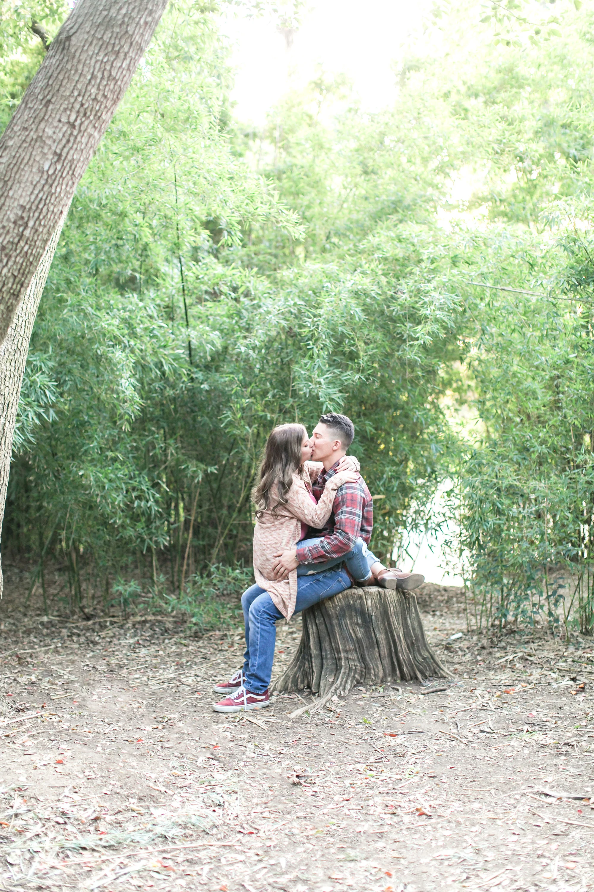 Redlands-Sylvan-Park-Engagement-Session-Carrie-Vines-Photography