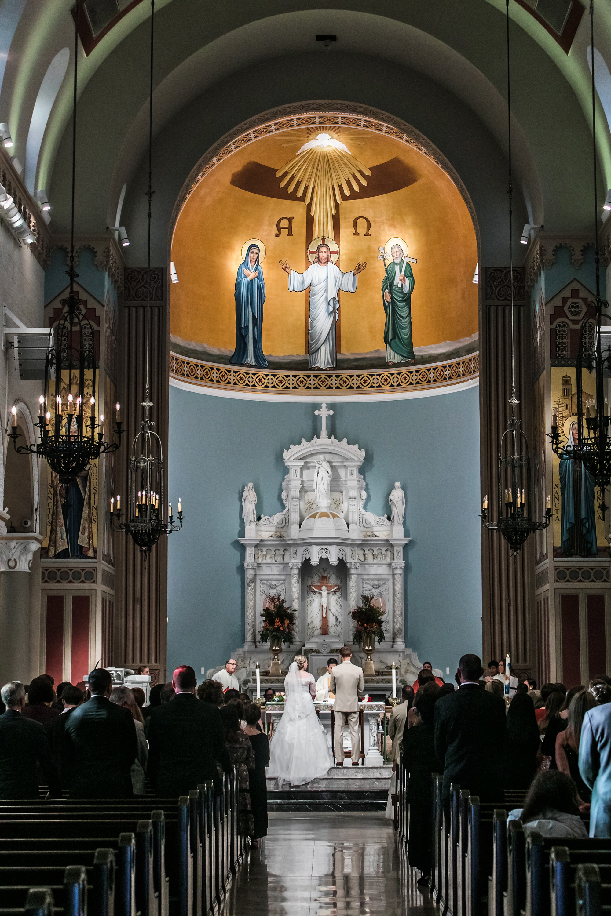 unforgettable-st-monica-wedding-carrie-vines-photography-066.jpg