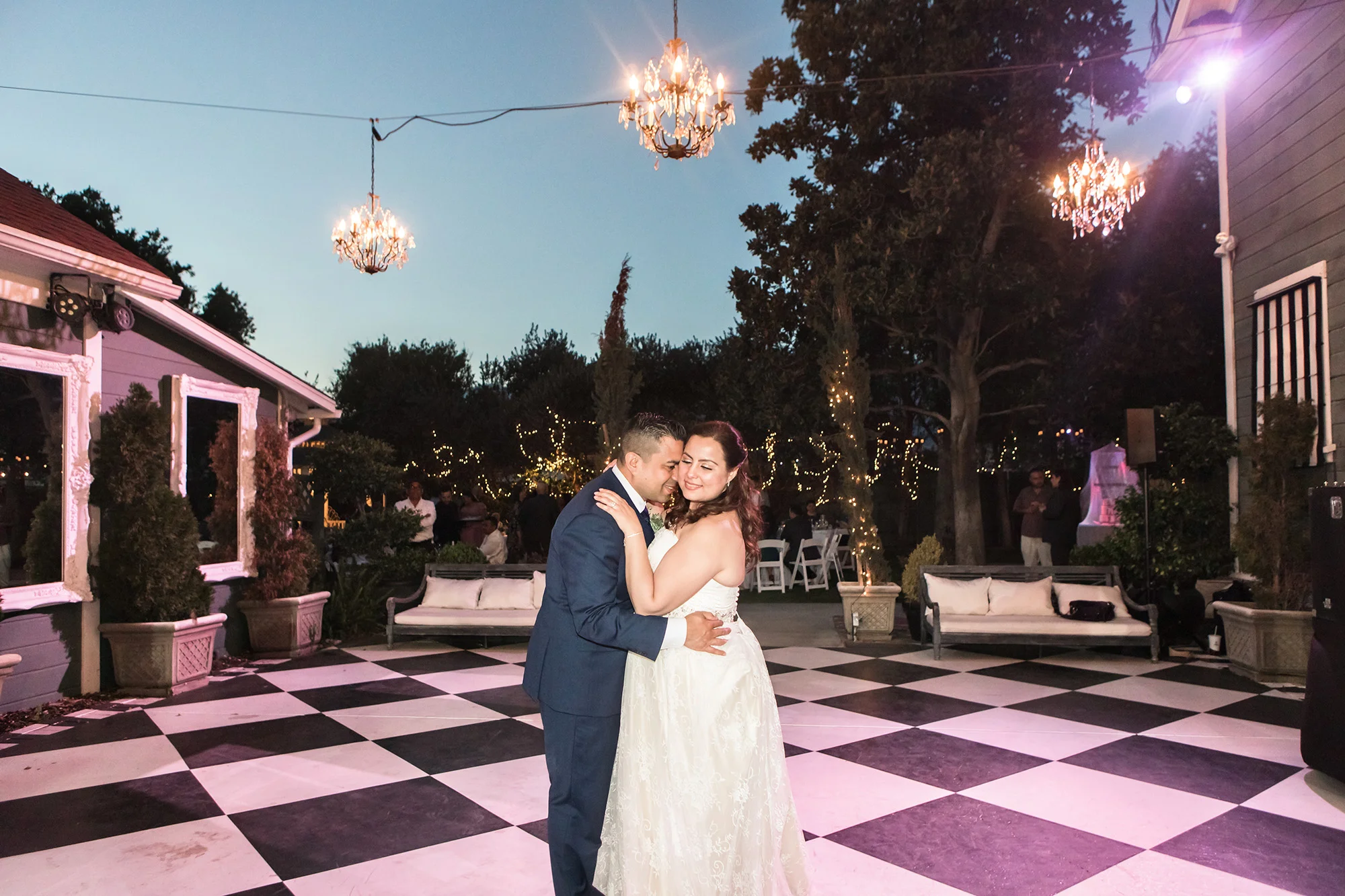 Lovely Christmas House Inn and Gardens Wedding and Reception, Carrie Vines Photography