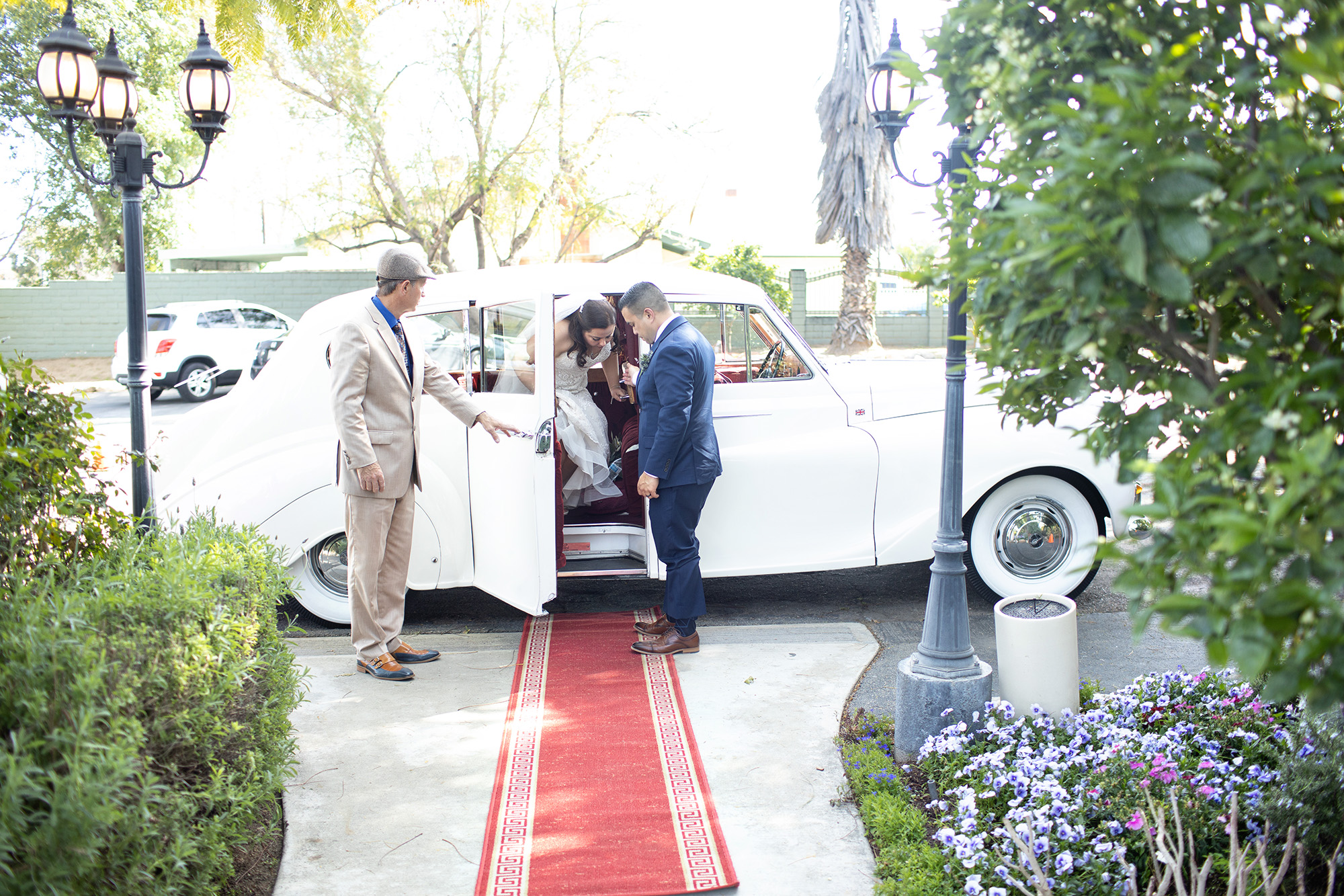 lovely-christmas-house-wedding-chevez-carrie-vines-082.jpg