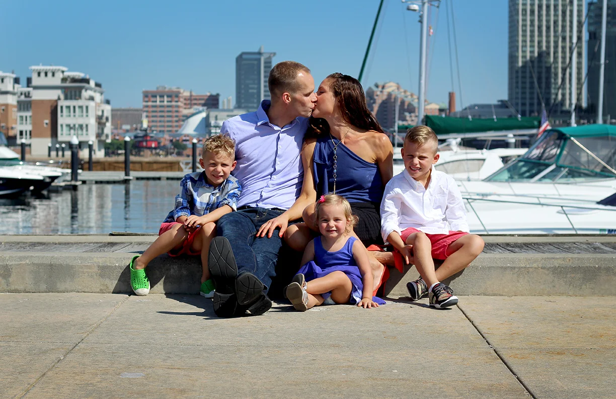 2018_StoneFamily011_11x17-web.jpg