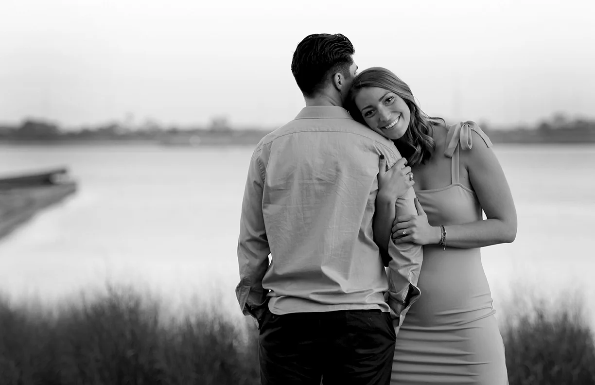 2018_Vassila+Sirian_engagement_053-11x17_bw.jpg
