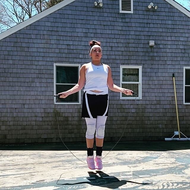 It&rsquo;s amazing how easily a motivated player is able to improve her or his jumping ability from home with a $7 jump-rope, creative platform, and dedicated approach.
.
Our standard jump-rope variations include regular skips, single-leg skips, alte