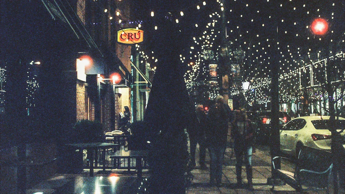Saturday Night in Larimer Square