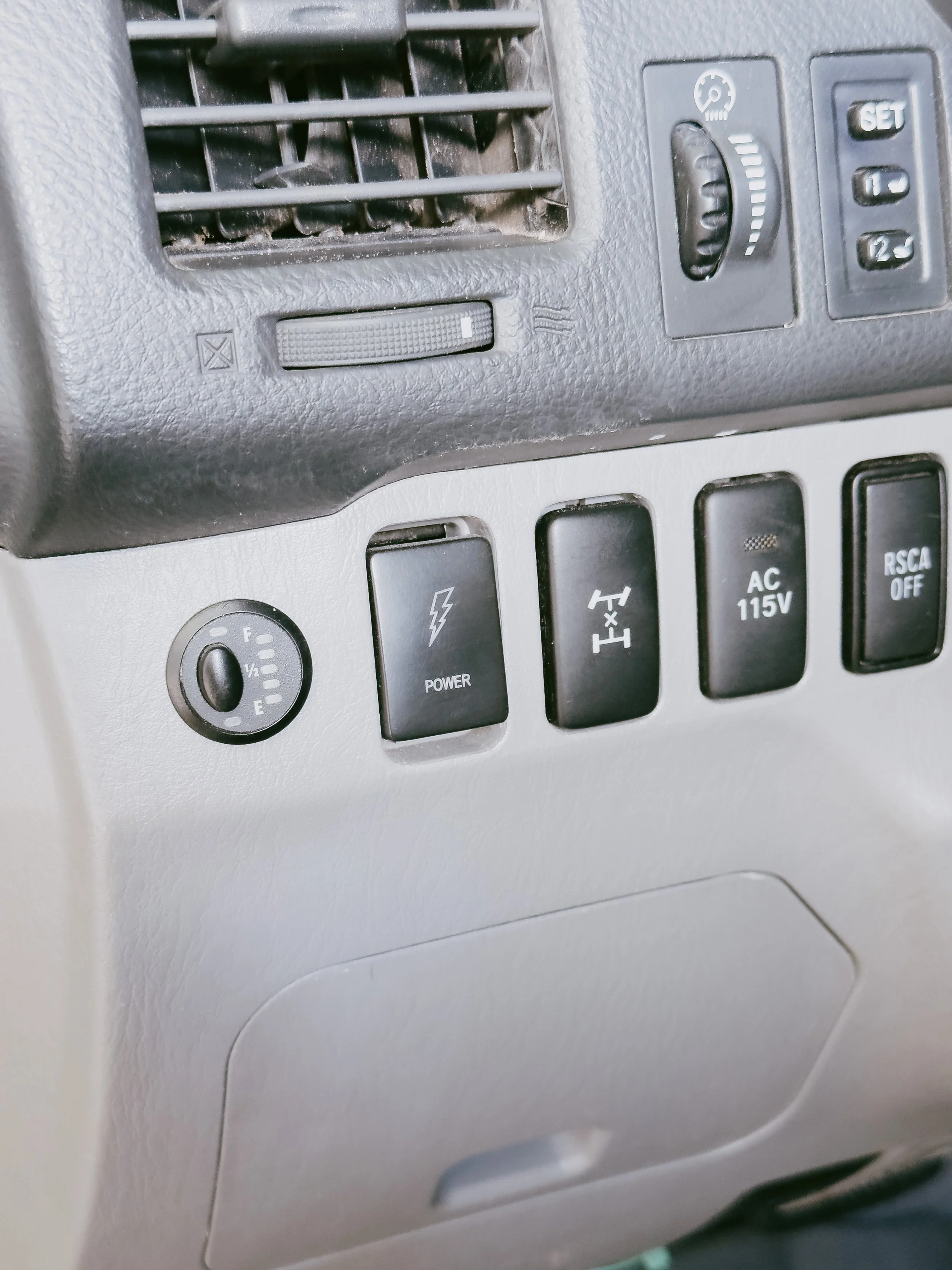 2006 Toyota 4Runner-23.jpg