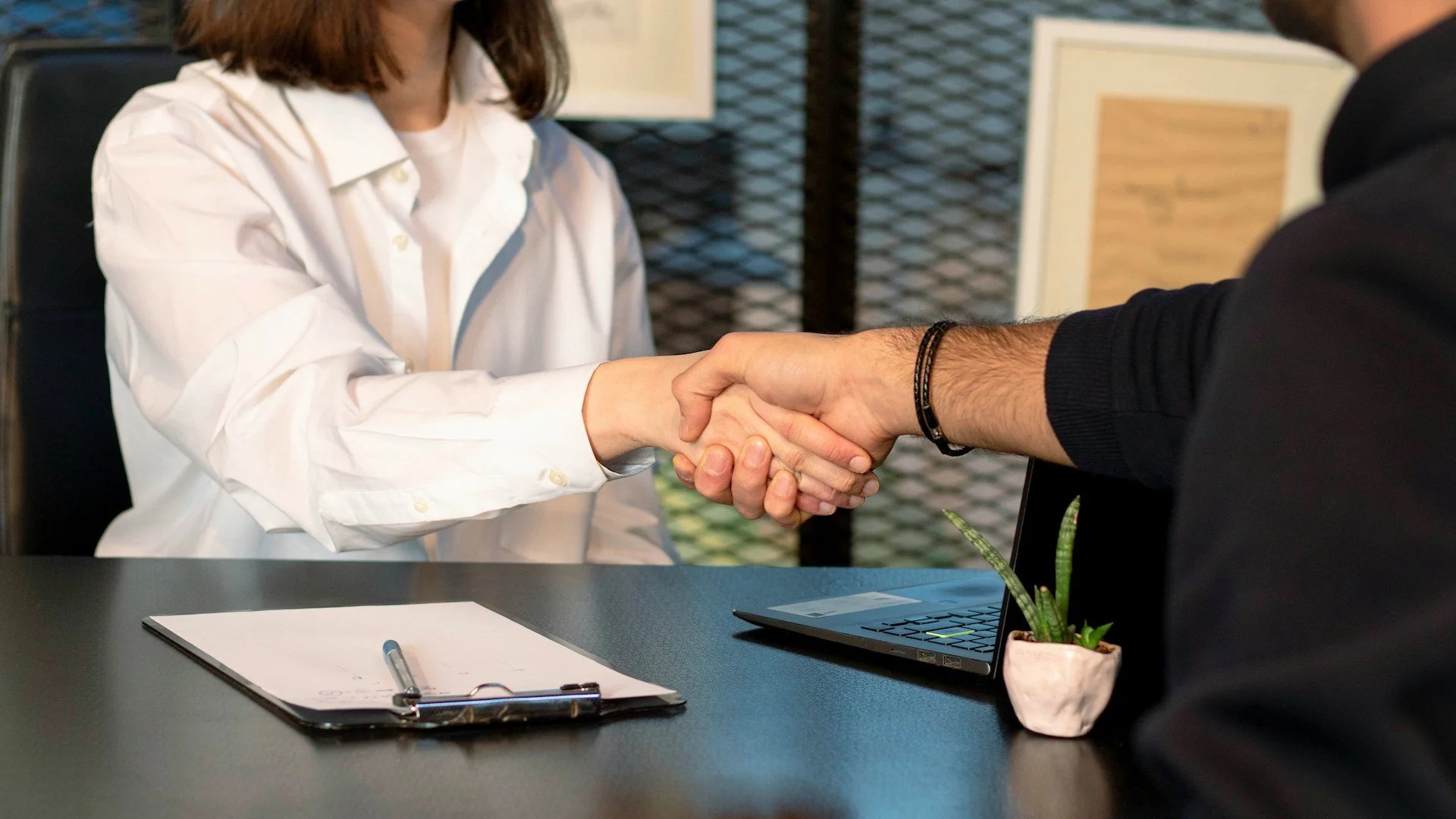 Why Networking Feels Fake, and How to Grow Your Career Without Faking It: A 5-Step Guide