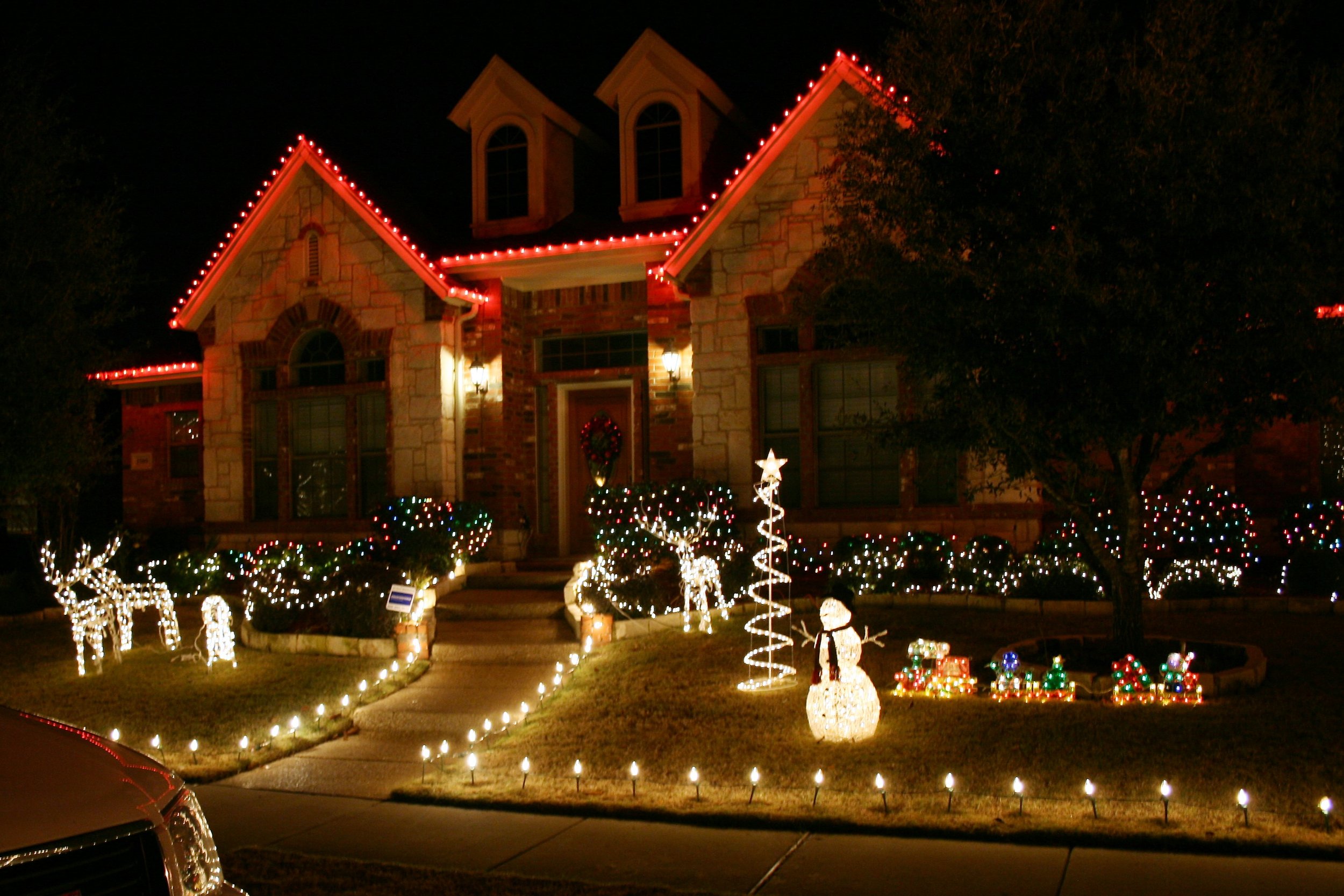 Christmas Lights (8).JPG