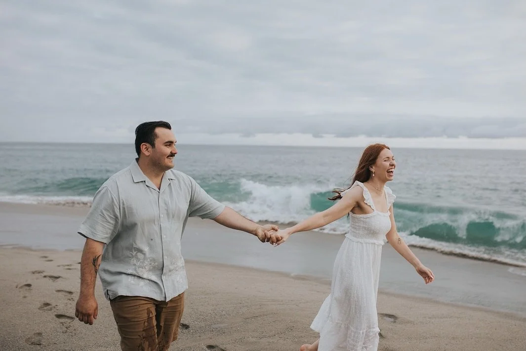 No golden hour, just clouds, the coast, and vibes. Sometimes that&rsquo;s all you need. Had a great time with these two for their engagement session!