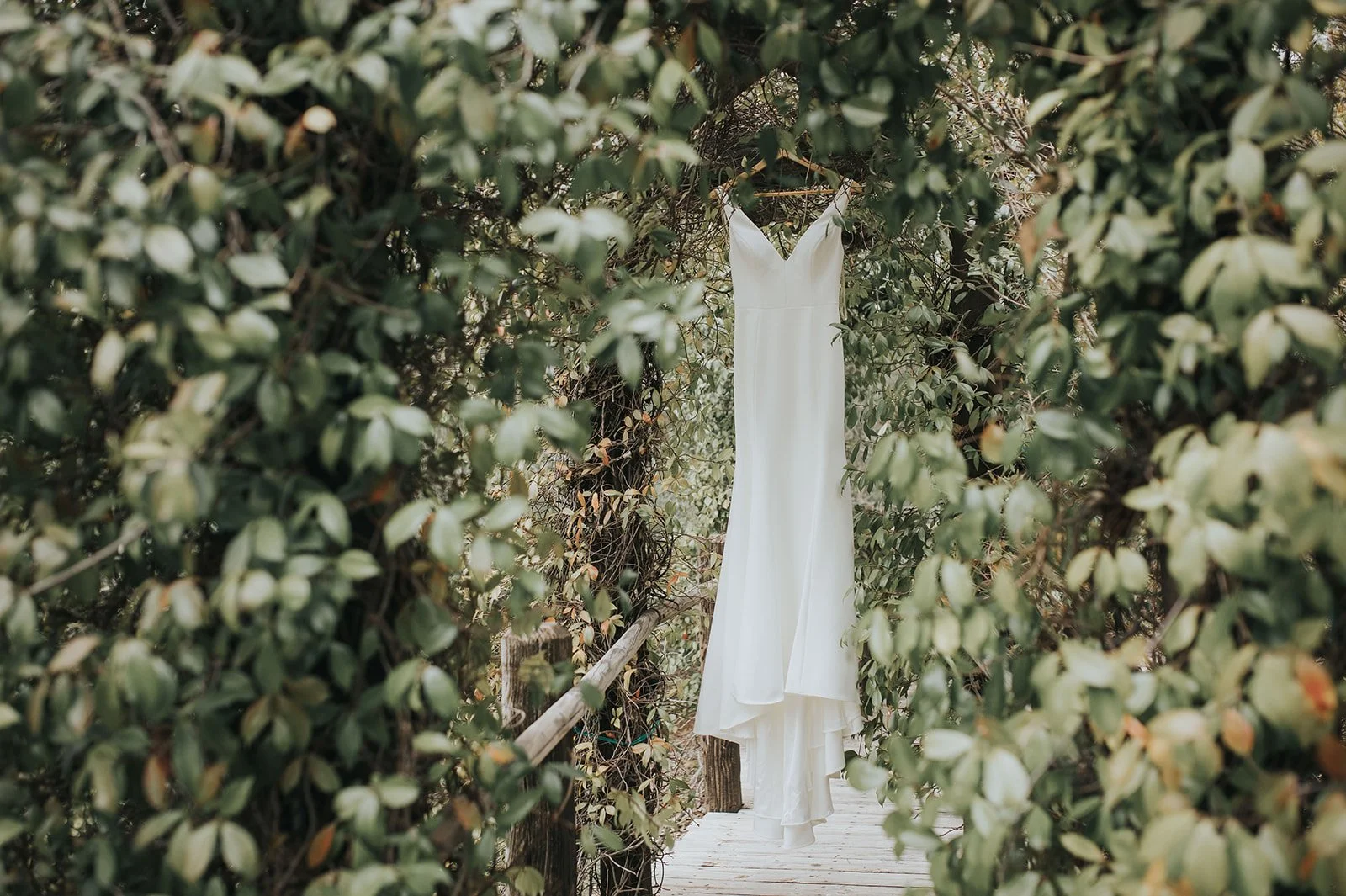 san-diego-wedding-ethereal-gardens-wedding-dress.jpg