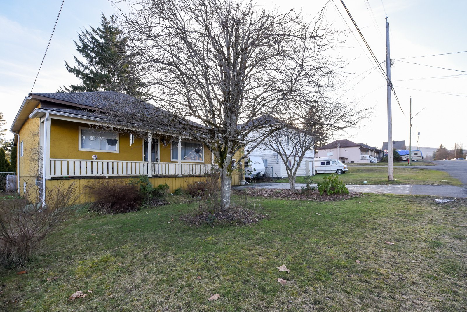 New Listing | 2817 Windermere 