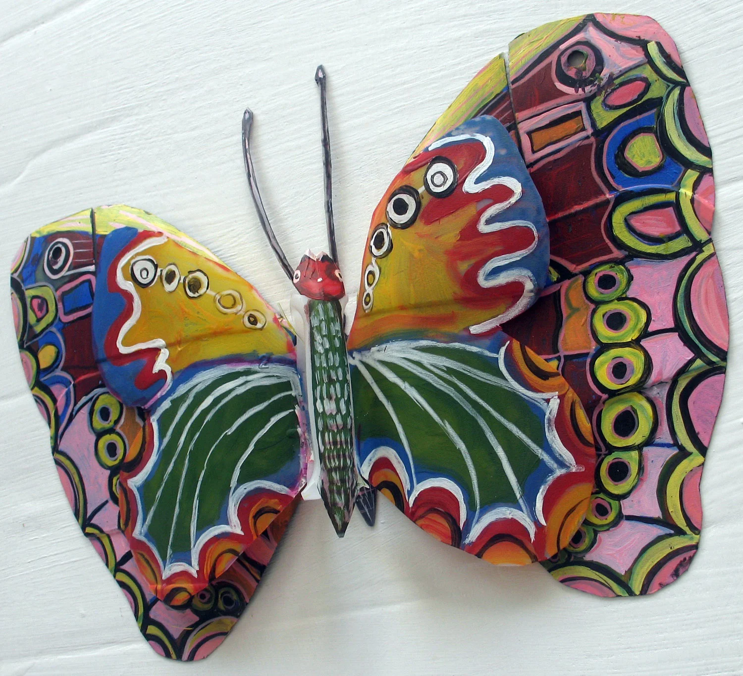 sinceer-plastics-butterfly.jpg