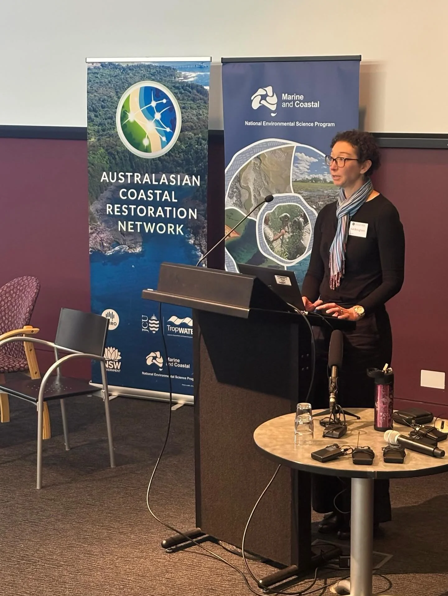 Our Commonwealth colleagues from #dcceew presenting. We&rsquo;re very grateful to have them here as part of these incredible discussions #ACRN2025 

Photo credits: 1) Erin McCosker, 2) John Turnbull, 3) John Turnbull

@nespmarinecoastal #nswmarineest
