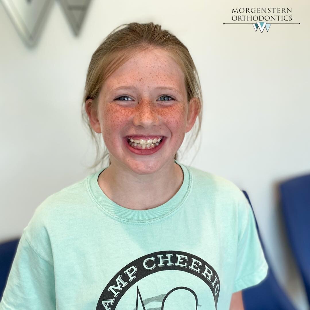 🔔 Ding Ding! We have a reason to celebrate! Our patient, Kathryn, just graduated from braces! 🎓🎉 You've been a rockstar throughout your treatment, and we're thrilled to see your new, gorgeous smile! 😁😍
&bull;
&bull;
&bull;
#uncdental #invisalign