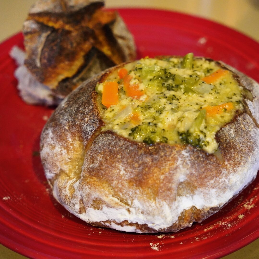 Happy 19th Anniversary, us! We made a flashback, flashback, flashback St. Louis Bread Co. favorite: broccoli soup in a sourdough bread bowl. #thelou