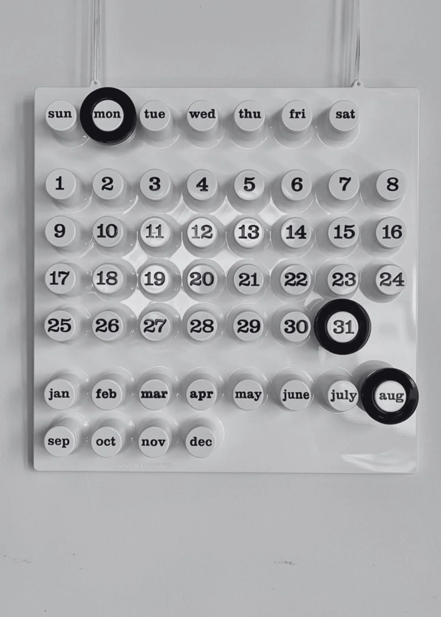Ring-a-Date Calendar by Giorgio Della Beffa