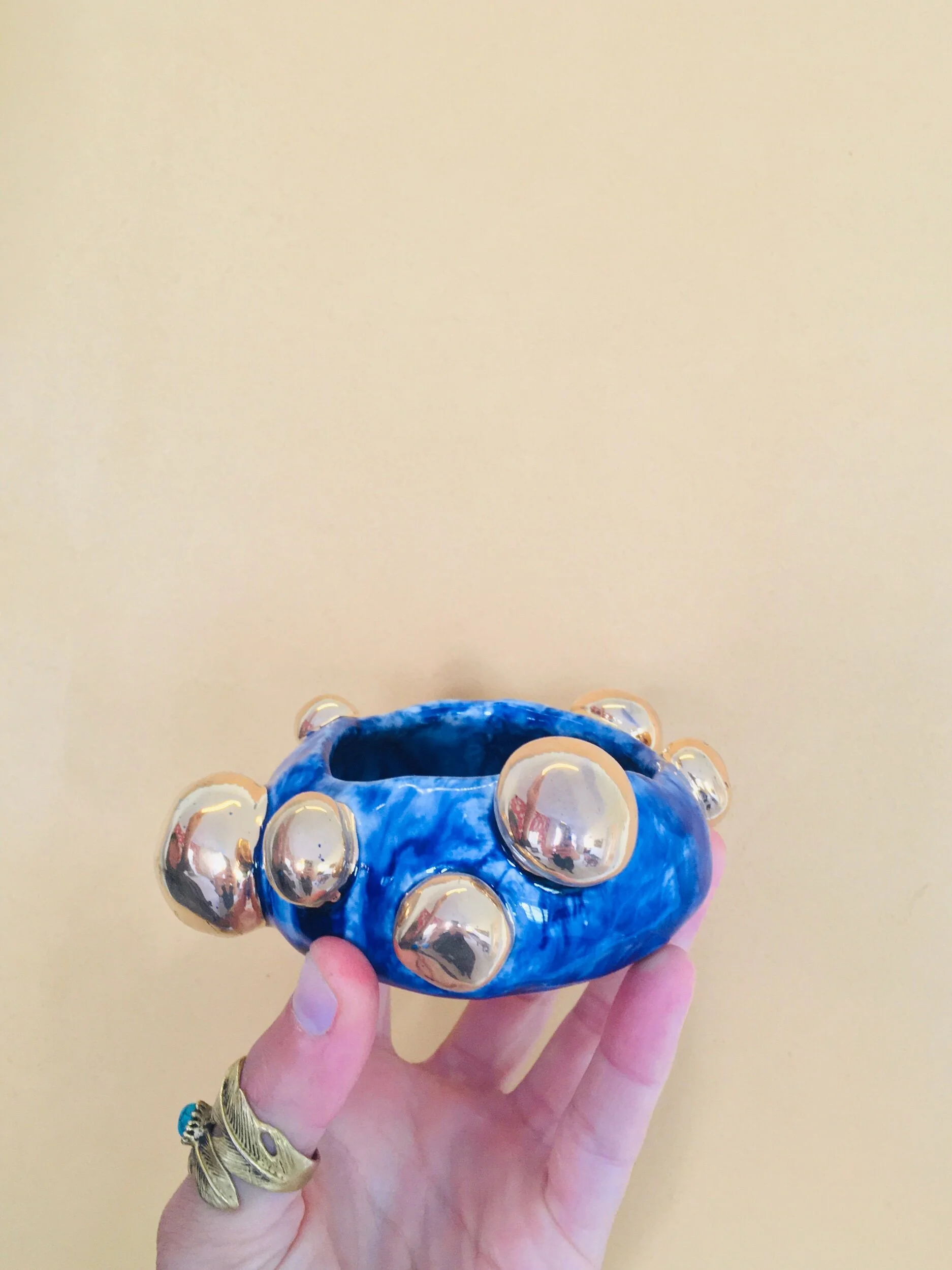 AEFF3C86-329A-4582-B20A-EF4CE7C4BAE4