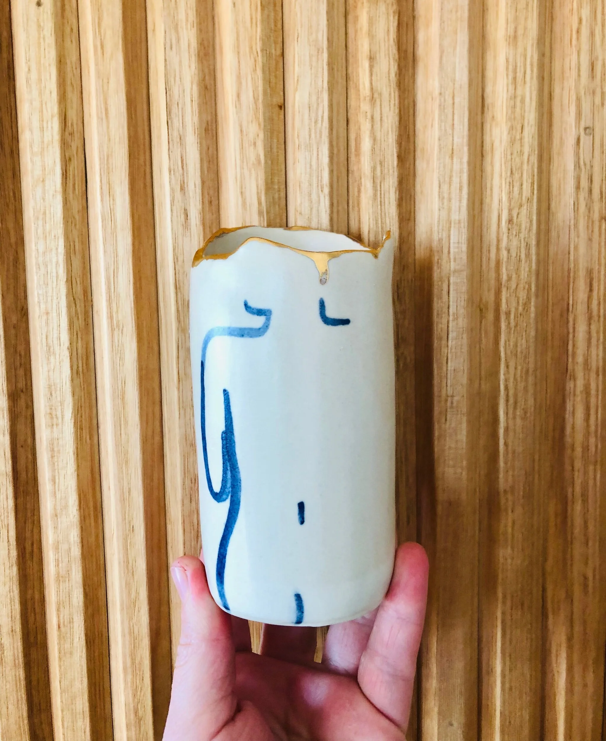 FC1F4C6F-1A70-41B4-BCB9-D040666A3073