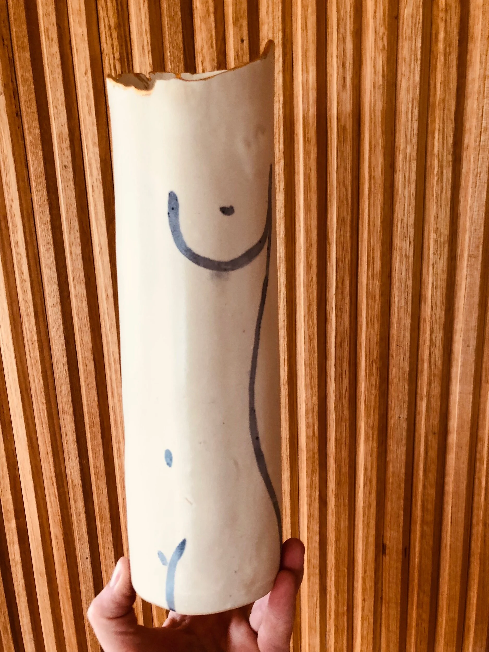 143756D9-3BFA-45F2-BA82-1B495F96314D