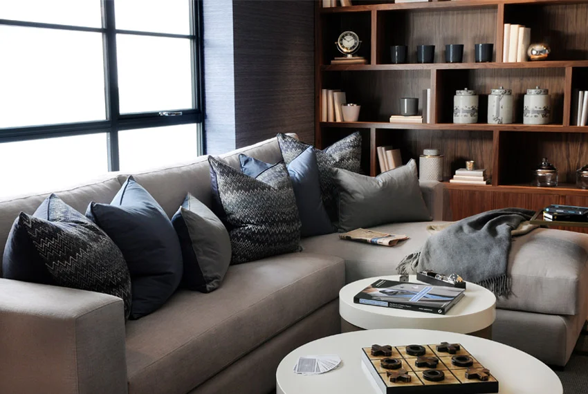 Princes-Gate-Mews-reception-room_resized.jpg