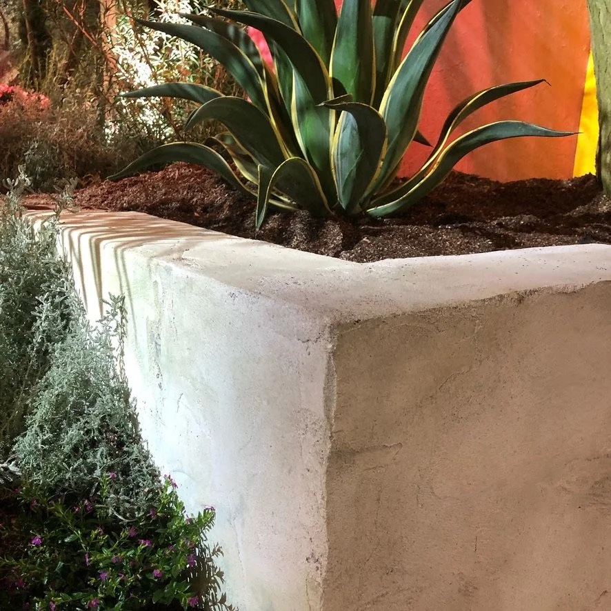 plastered and distressed retaining walls for PHS Flower show: Riviera