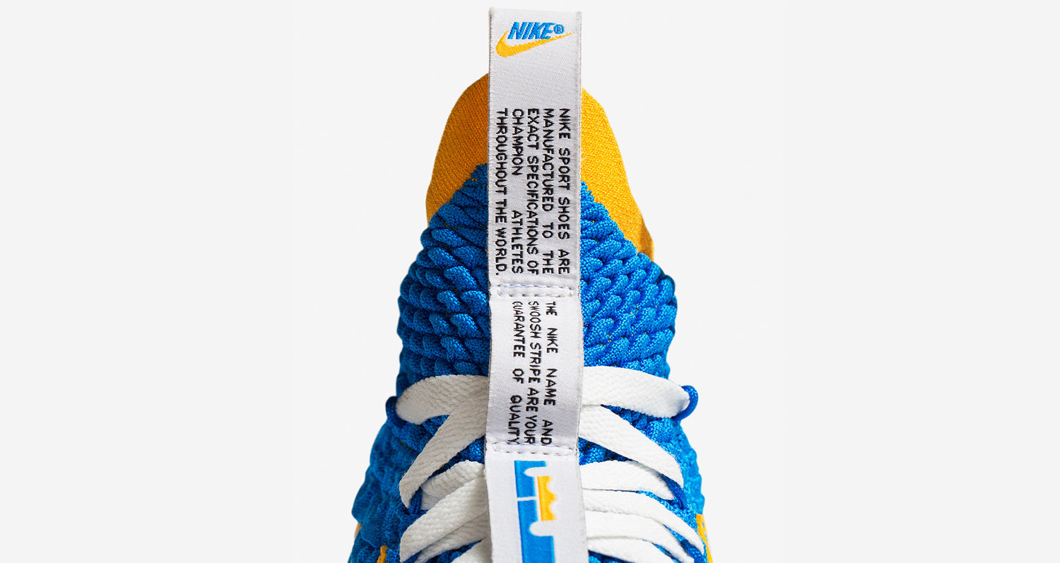 sp18-nikebasketball-lebronwatch-SNKRS-WAFFLE-DETAIL-D-THREAD_DES-1920x1020.jpg