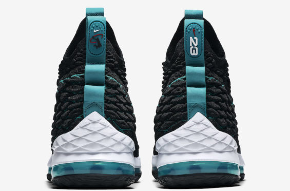 Nike-LeBron-15-Griffey-4-1-565x372.jpg