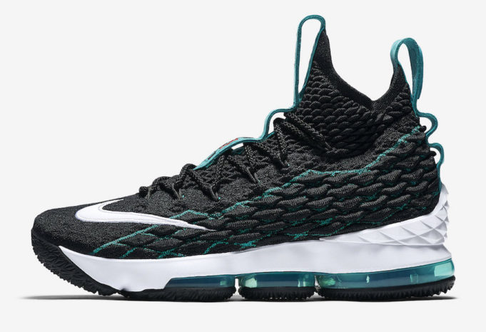 Nike-LeBron-15-Griffey-1-2-681x465.jpg