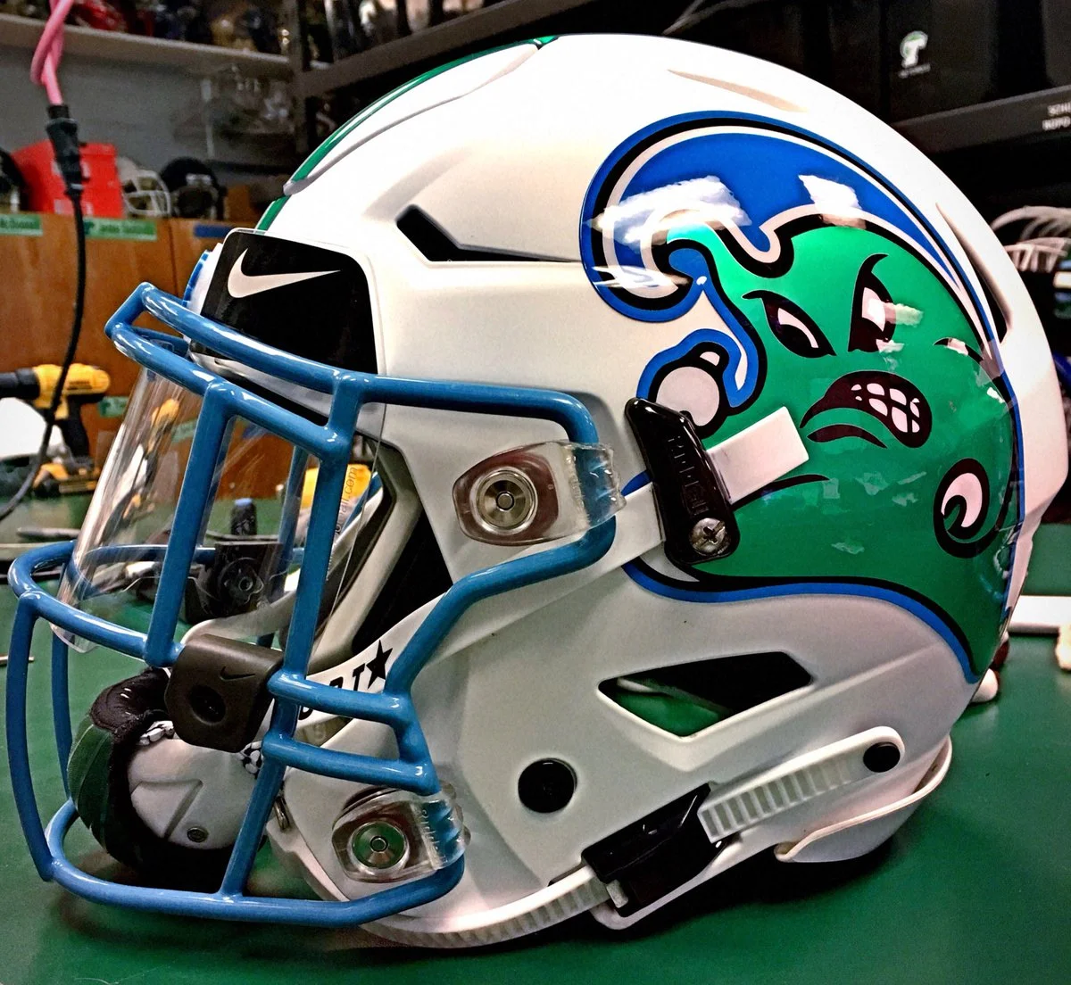 Tulane Uniforms Week 1