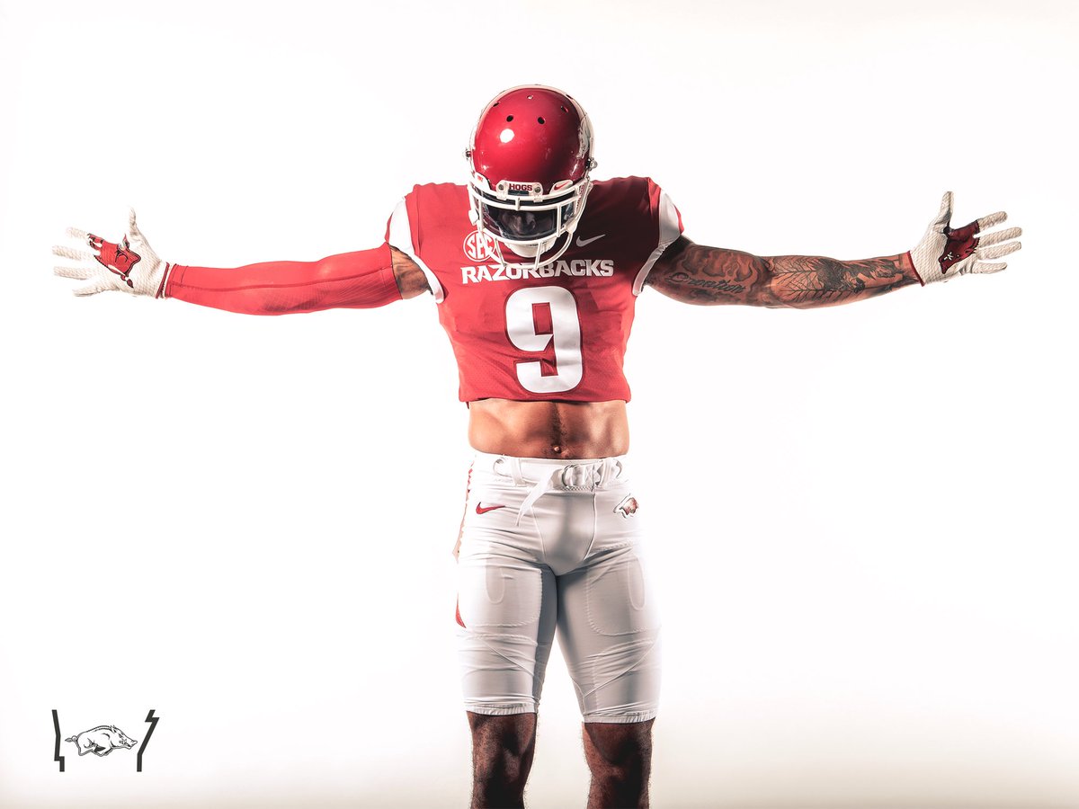 Arkansas Week 3 Uniform