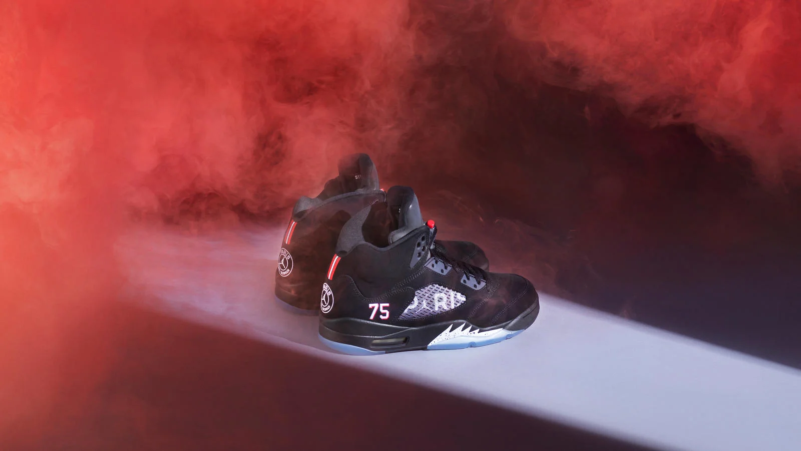 Jordan_Brand__Paris_Saint-Germain_as_its_First-Ever_Football_Club_Soccer_18_hd_1600.jpg